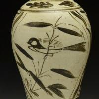 Cizhou vase