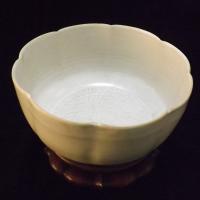 Ding kiln warming bowl, lobed   定窯溫碗